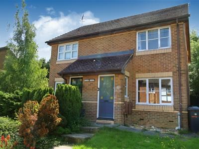 Property image of home to buy in Nell Gwynn Close, Shenley